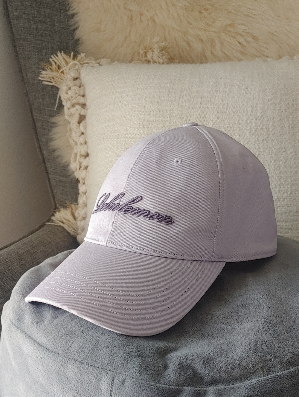 LULULEMON Cap